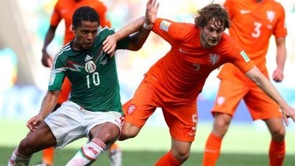 هولندا تقصي المكسيك من كأس العالم وتتأهل إلى دور الثمانية