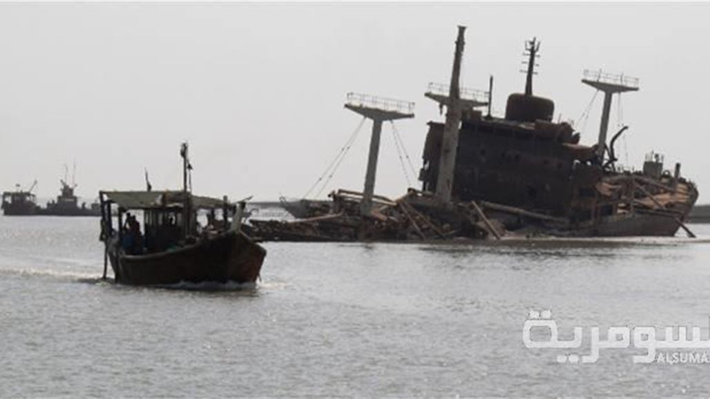 انتشال صاروخ غارق قرب ميناء البصرة النفطي منذ 33 عاماً