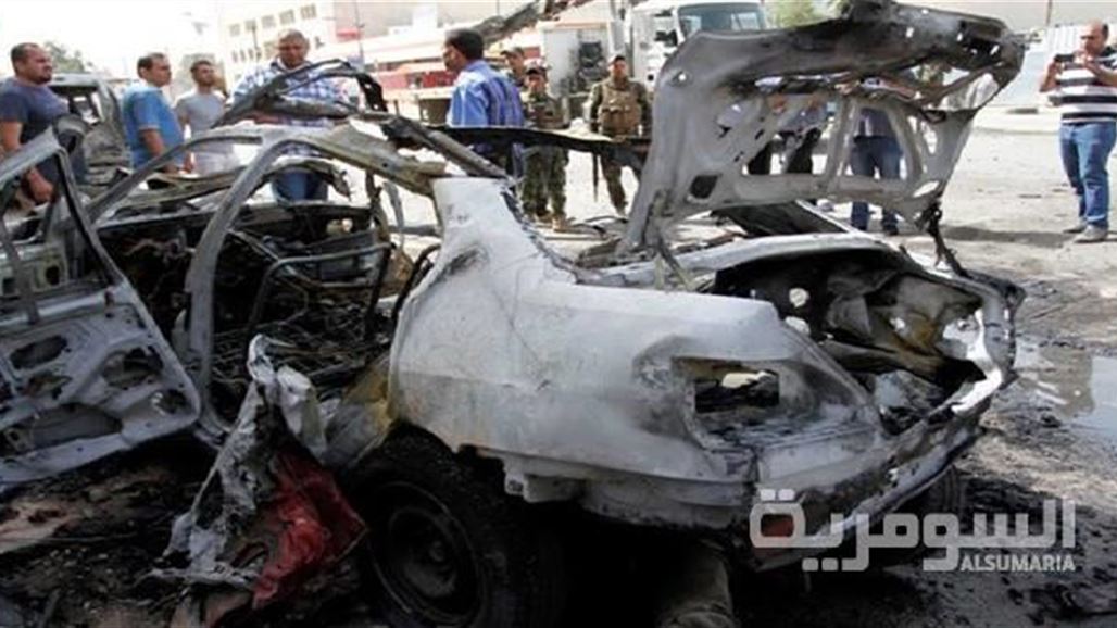 مقتل وإصابة اربعة اشخاص بينهم شرطيان بانفجار سيارة مفخخة جنوب الموصل