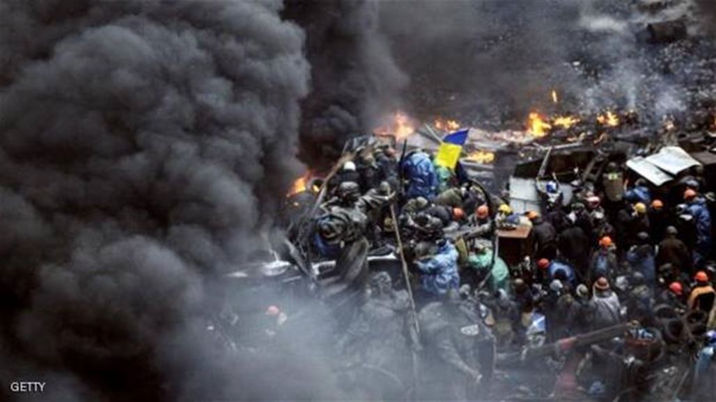 محتجون اوكرانيون يحتجزون 67 من رجال الشرطة