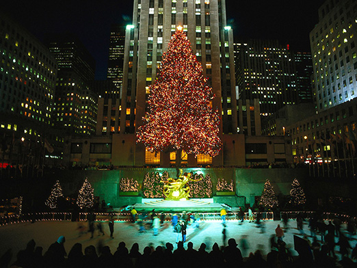 636167809951609554-9-%20nyc-rockefeller-center-tree-GettyImages-140544437.jpg