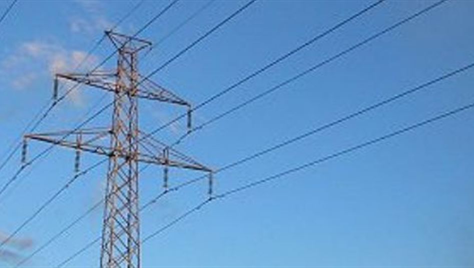 الكهرباء تعلن إعادة خطي طاقة الى الخدمة شمال العمارة