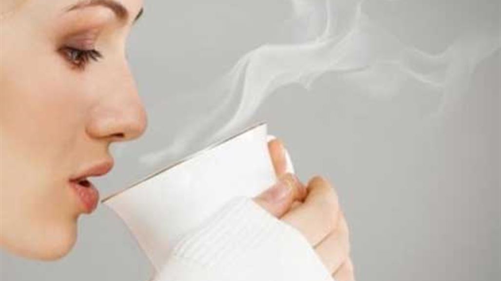 اكتشف.. خمسة أمور تحدث في جسمكم بعد شرب الماء الساخن