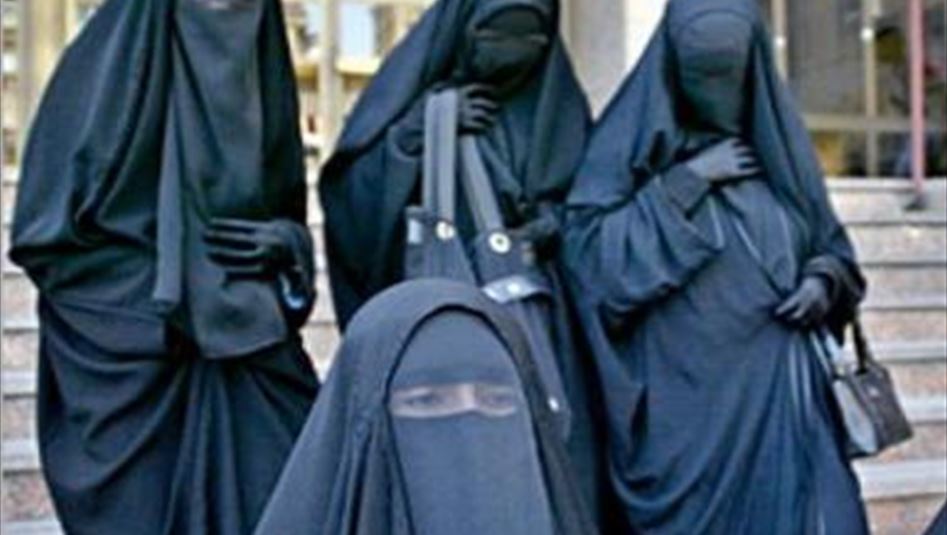 داعش يحدد موعداً نهائياً لتطبيق الزي الإسلامي على نساء السعدية بديالى  الشارع العراقي