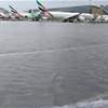 الخطوط الجوية توقف رحلاتها إلى مطار دبي بعد غرقه بفعل الأمطار