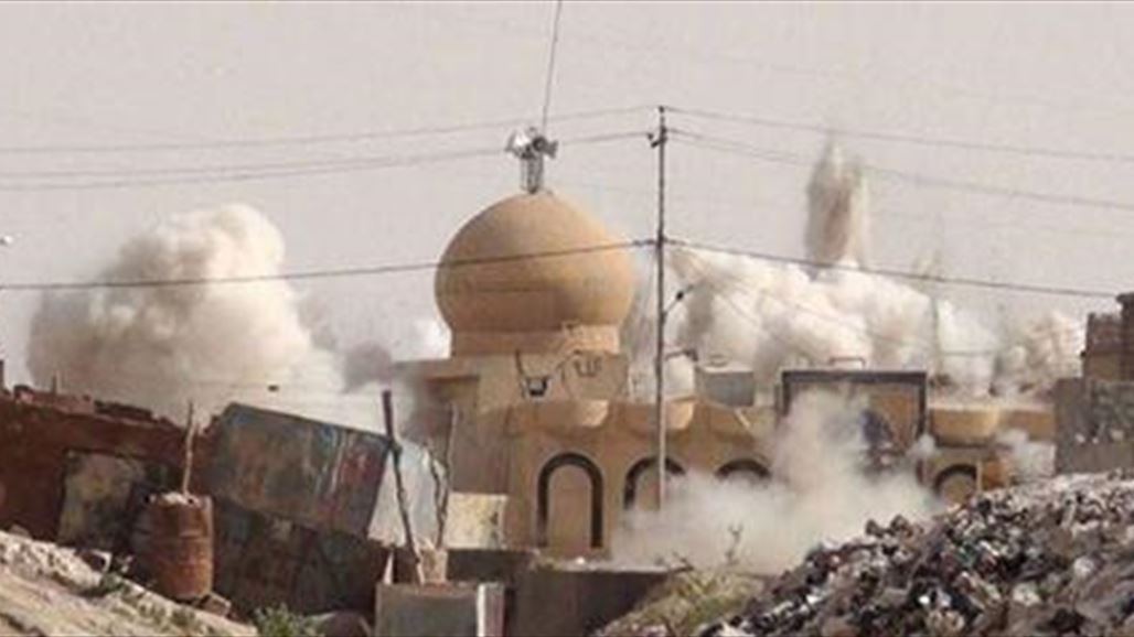 داعش يفجر مزار وقبر شيخ عشيرة رواة في الانبار