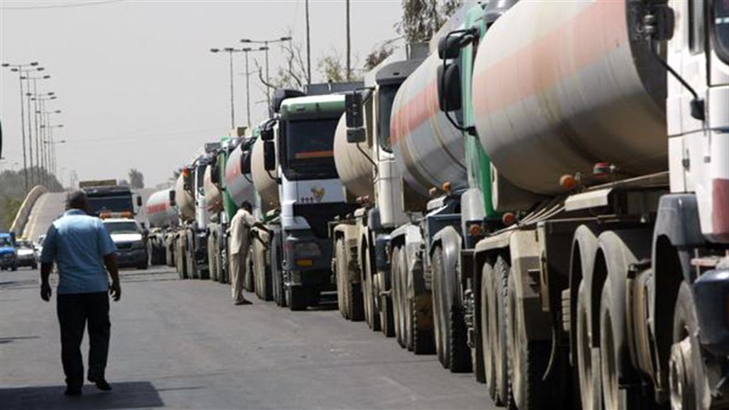 المرصد السوري: داعش يبيع النفط لرجال أعمال عراقيين بأسعار مخفضة
