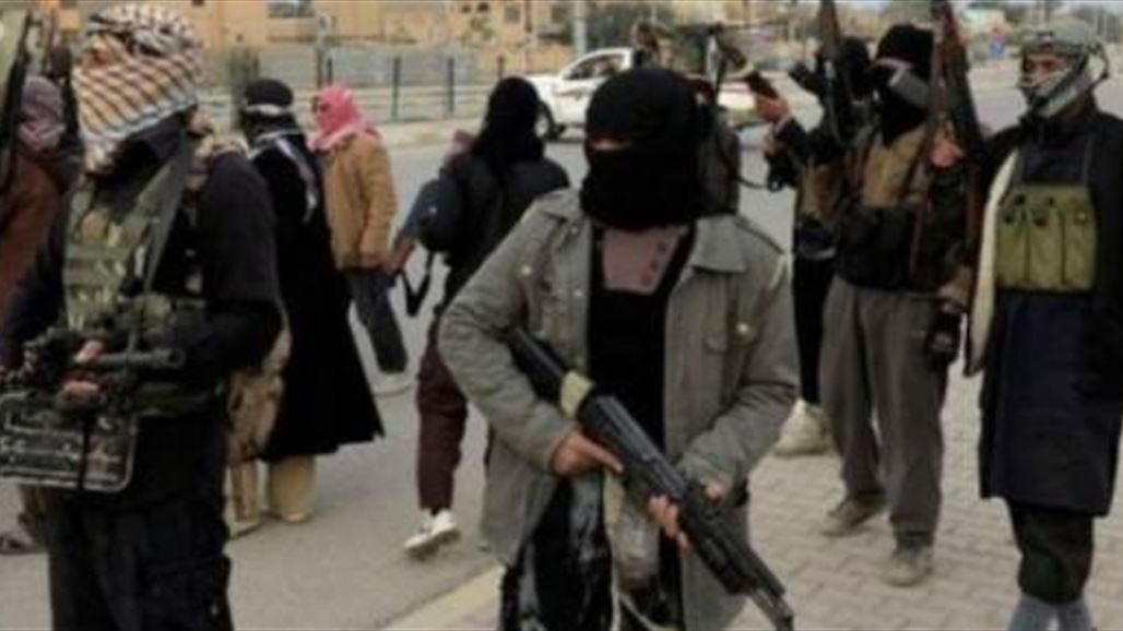 مصدر مطلع: عناصر داعش قاموا بتغيير ملابسهم وحلق لحاهم بعد هزيمتهم شمال تكريت