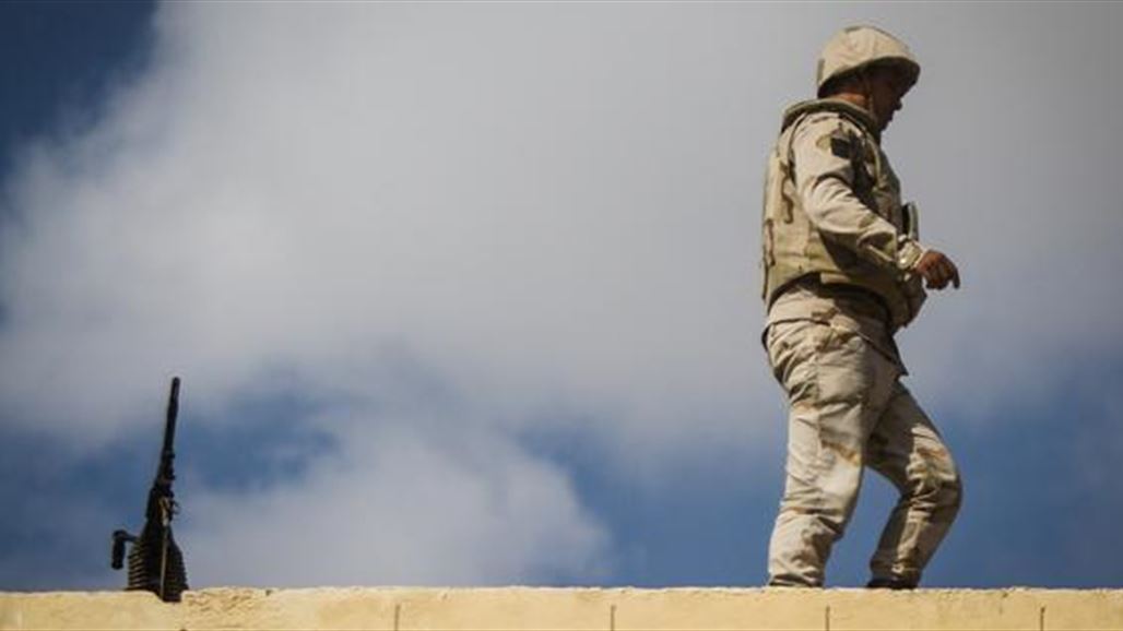 مقتل 11 جنديا مصريا وإصابة اربعة آخرين بانفجار في سيناء