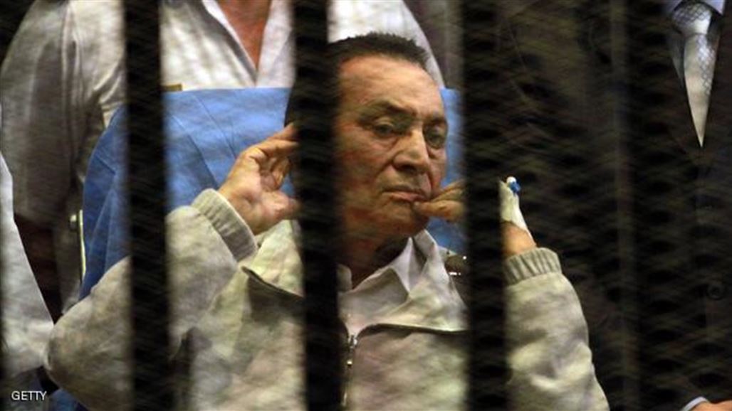 تاجيل الحكم على مبارك والمتهمين بقضية المتظاهرين الى نهاية تشرين الاول المقبل