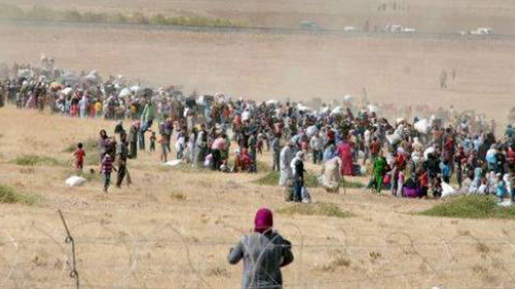 حكومة كردستان تعلن وصول عشرة آلاف نازح من كوباني الى الإقليم