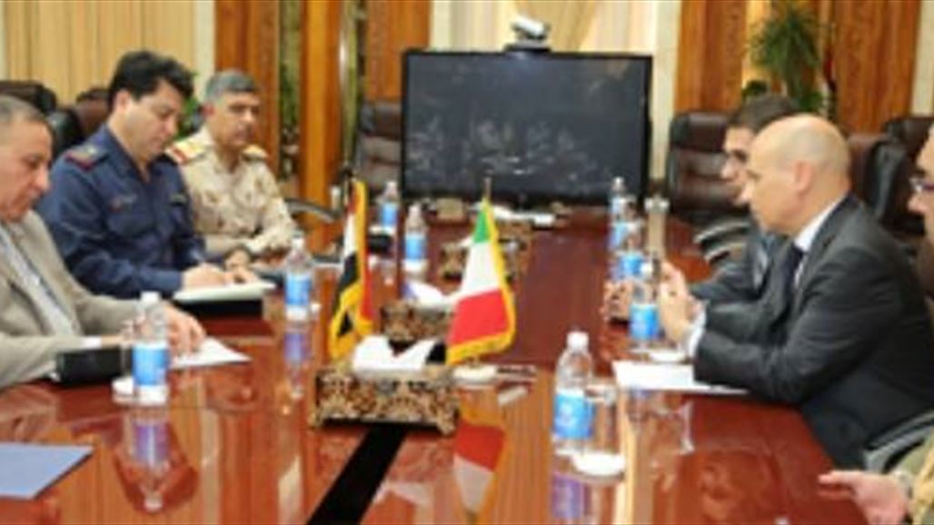 وزير الدفاع يبحث مع السفير الايطالي سبل دعم القوات العراقية