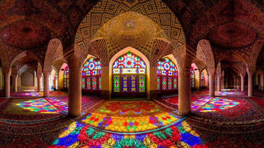 مصور إيراني يقدم وجها مذهلا للمساجد في إيران