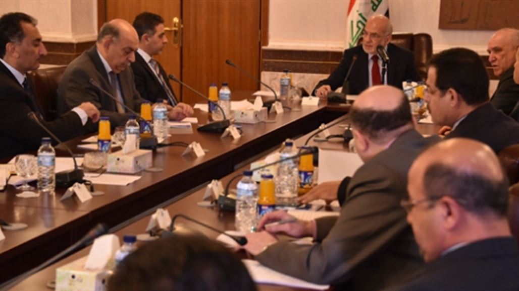 مكتب الجعفري يعلن تشكيل لجنة لتسهيل منح سمات الدخول للوافدين الى العراق