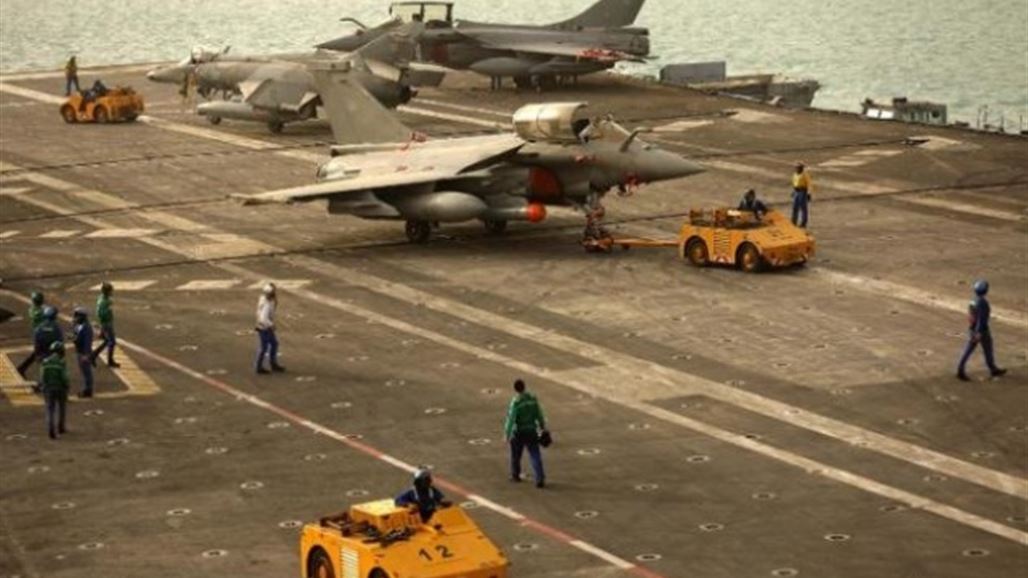 فرنسا تنشر حاملة طائرات في الخليج لمقاتلة "داعش"