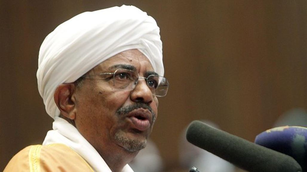 البشير يدشن حملته الانتخابية في مواجهة 14 مرشحاً لرئاسة السودان