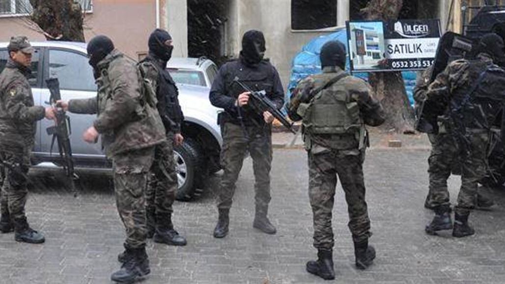 تركيا تعتقل 10 أشخاص يشتبه بانتمائهم لتنظيم "داعش"