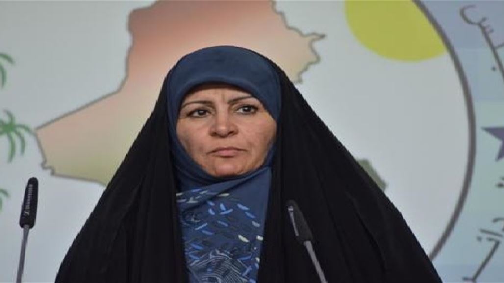 نائبة تطالب البرلمان بإستضافة عبد المهدي على خلفية مطالبته بعدم تدخل النواب بعمله