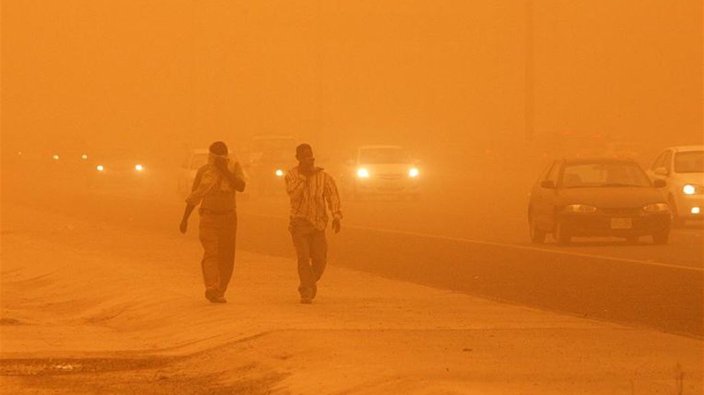 عاصفة ترابية تضرب العاصمة بغداد وعدد من المحافظات الاخرى