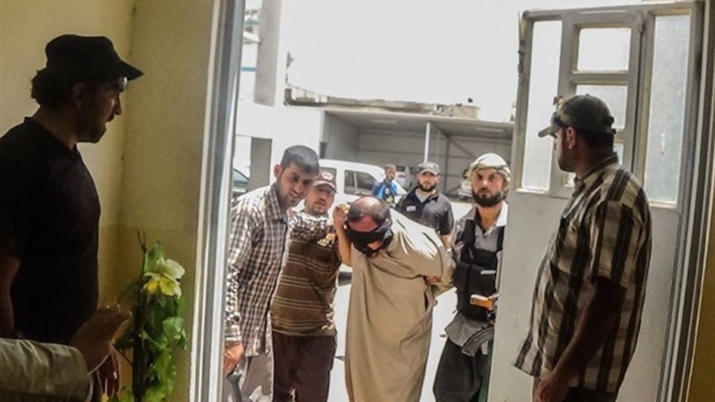 "داعش" يعتقل ثمانية شبان لم يطلقوا اللحى ويجلد آخرين وسط الموصل