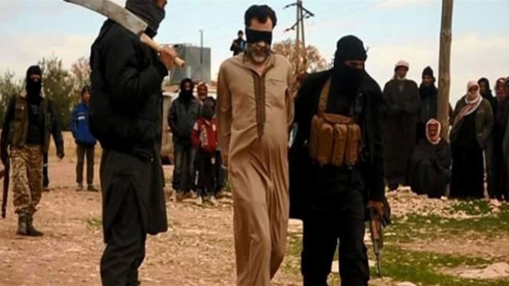 "داعش" يقطع رأسي امرأتين للمرة الأولى في سوريا