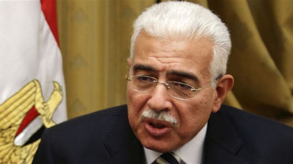 الحكم بالسجن خمس سنوات على رئيس وزراء مصر الأسبق بقضية فساد
