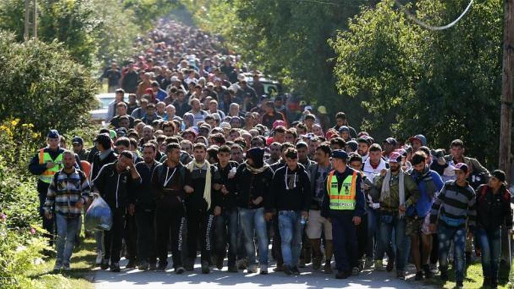 الاتحاد الأوروبي يجري أول عملية توزيع للاجئين