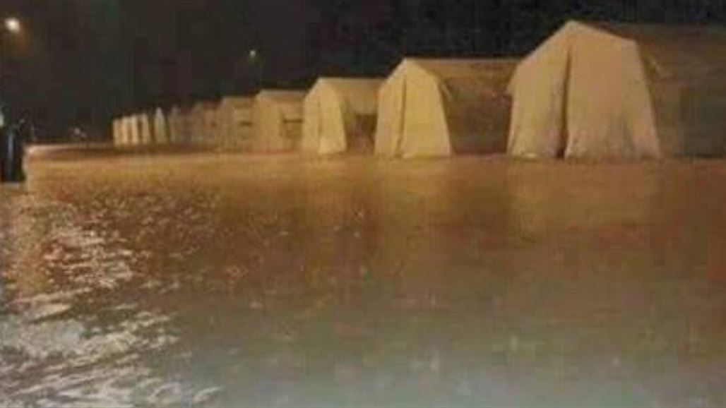 لجنة النازحين: توزيع 200 خيمة و2500 بطانية في الفلوجة والحبانية وجسر بزيبز وبغداد