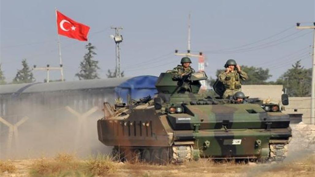 تركيا تعتقل 34 شخصاً بحوزتهم متفجرات بينهم نساء على الحدود السورية