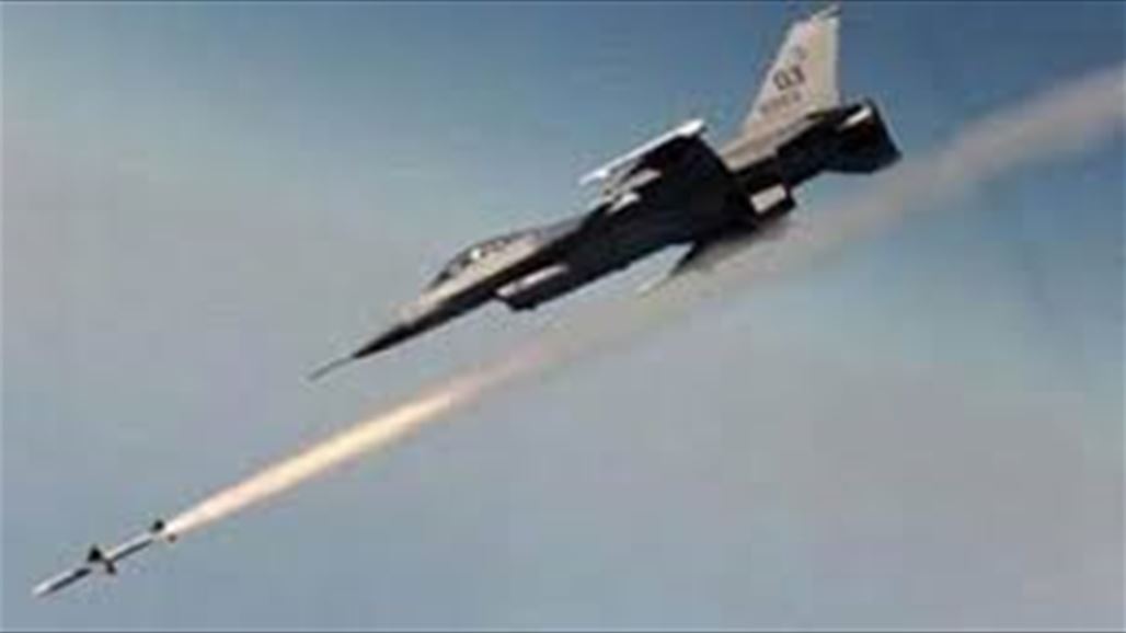طيران التحالف الدولي يقصف خط الصد الغربي لـ"داعش" في هيت