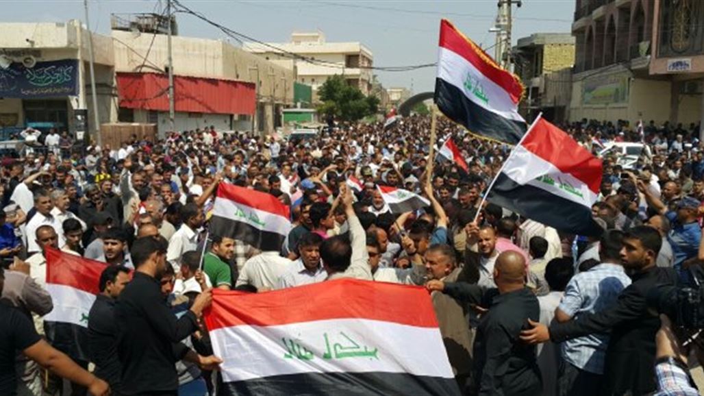 تظاهرات في بغداد وسبع محافظات تجمع على المطالبة بالإصلاحات ومحاربة الفساد