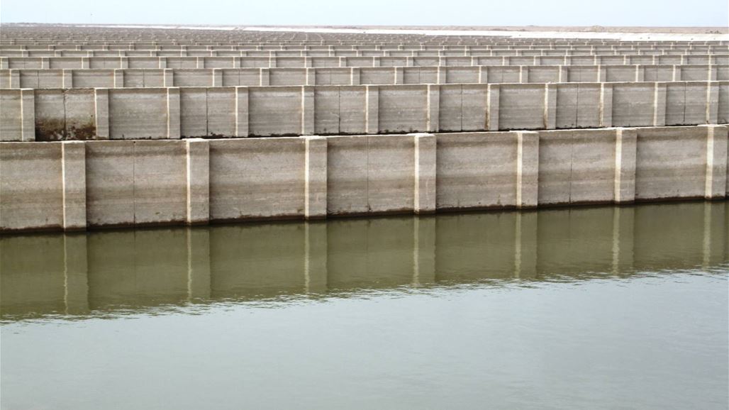 تفاقم أزمة شح المياه في البصرة بسبب انتشار نباتات مائية بمحطة مركزية للضخ