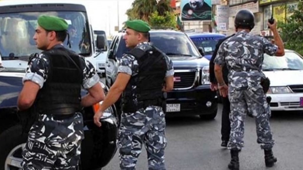 الأمن اللبناني يحبط عمليتين "إرهابيتين" بسيارة اسعاف مفخخة وانتحاريين