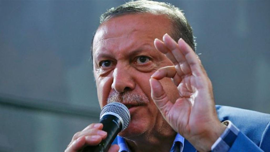 إردوغان يقر بوجود فجوات في عمل المخابرات ويتوقع وقوع محاولة انقلاب جديدة