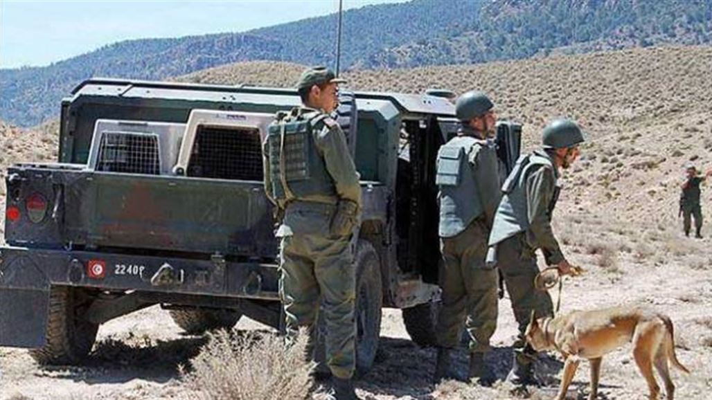 مقتل ثلاثة جنود تونسيين بكمين مسلح قرب الحدود الجزائرية