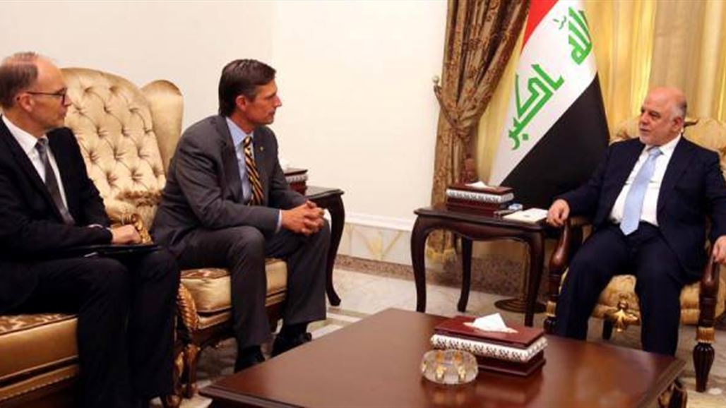 العبادي وسيناتور أميركي يبحثان استعدادات تحرير الموصل