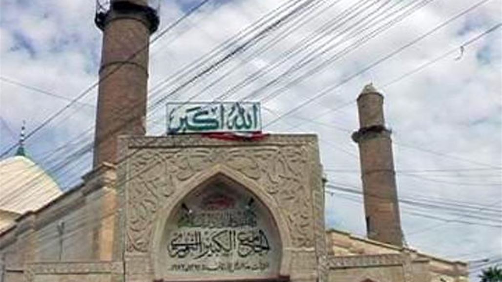 "داعش" ينتشر بكثافة في محيط الجامع الكبير بحثا عن الموصلي "رافع العلم العراقي"