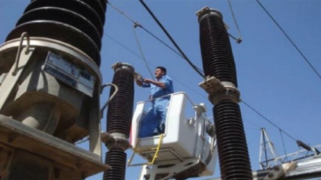الكهرباء تعلن البدء بتجهيز الموصل بعد إصلاح أحد خطوط النقل