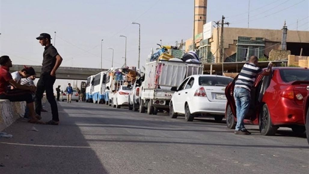 مسؤول محلي يطالب العبادي بالتدخل والسماح لأهالي الأنبار بالدخول الى بغداد
