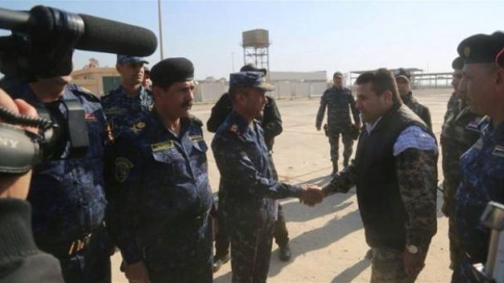 وزير الداخلية يتفقد القوات الأمنية غرب الموصل