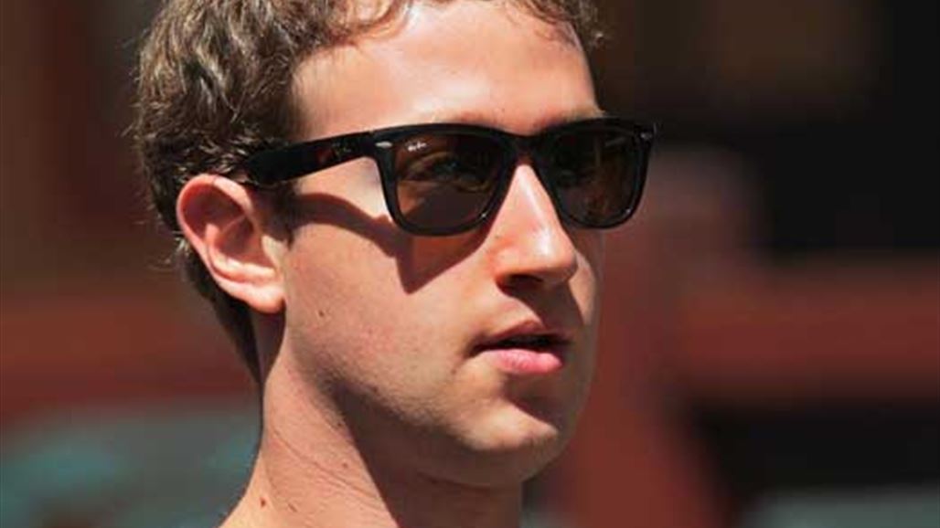 بعد 12 عاما مؤسس فيسبوك يحصل على شهادته الجامعية!