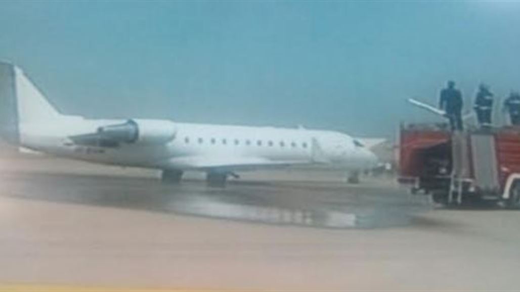 وزير النقل يفتتح  مطار الناصرية الدولي وهبوط اول طائرة فيه