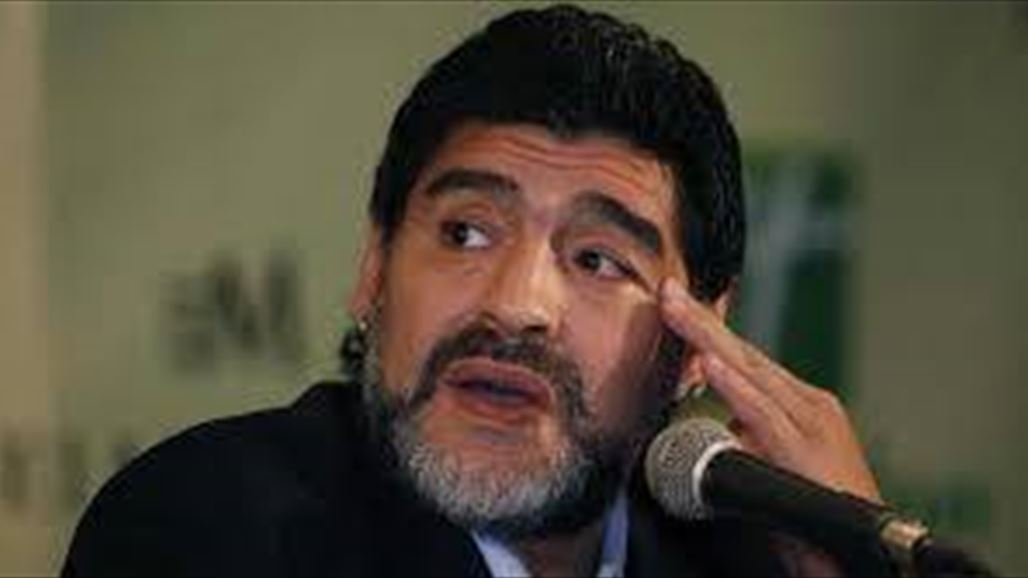 فيفا يوضح حقيقة استقالة مارادونا من منصبه