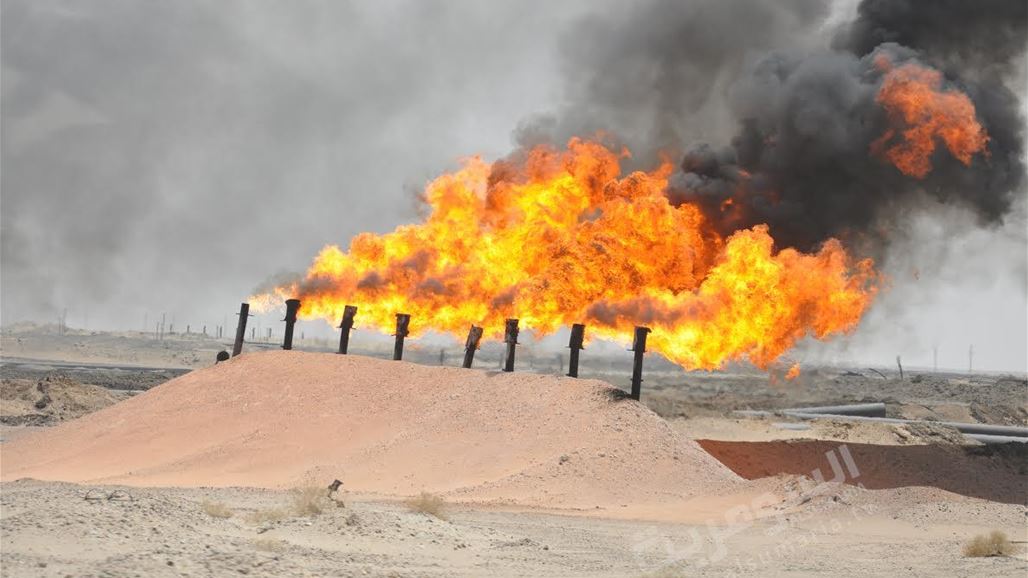 وزير النفط يحدد اليات لوقف حرق الغاز في عام 2021