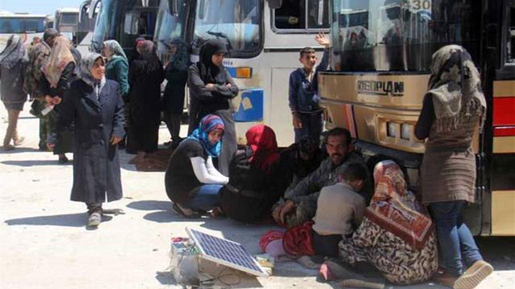 استئناف إجلاء سكان بلدات سورية محاصرة بعد 48 ساعة من التأخير