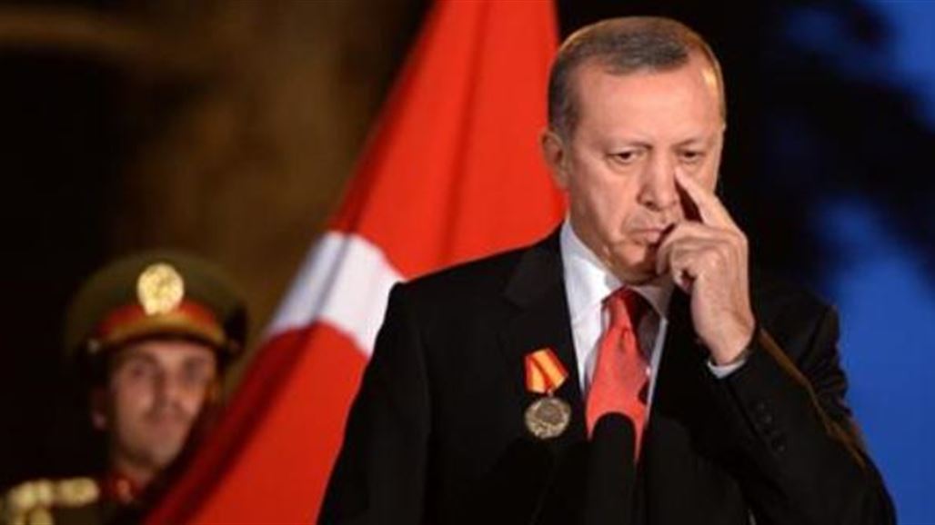 أردوغان يخالف التقاليد ويتغيب عن زيارة قبر أتاتوك في عيد السيادة