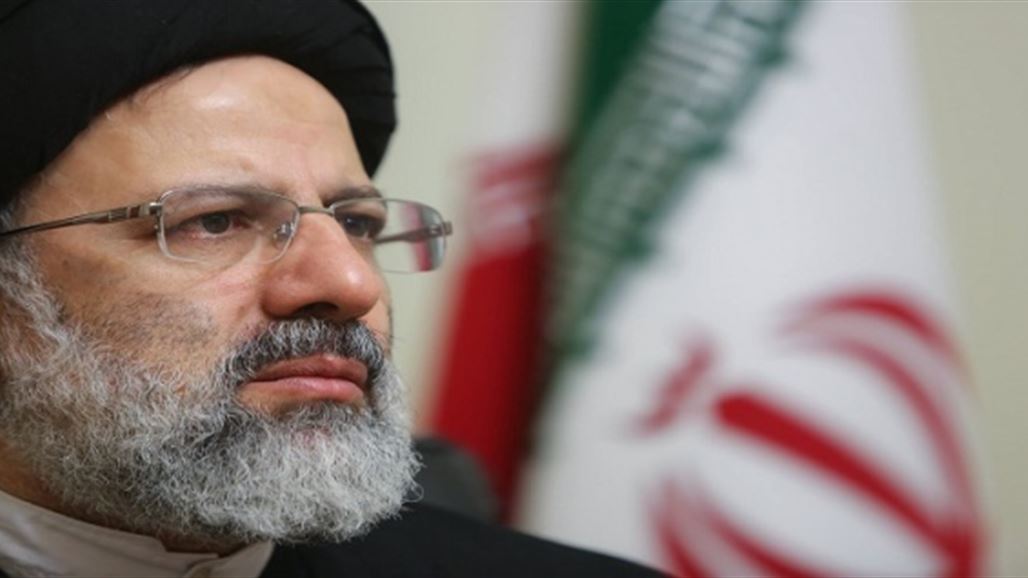 الفايننشال تايمز: مرشح التيار المتشدد للرئاسة الإيرانية يستخدم تكتيكا غير مسبوق لكسب ناخبين