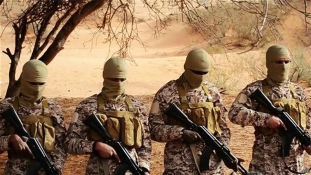 الغارديان: مسلحو داعش يتسللون إلى أوروبا بجوازات مزورة