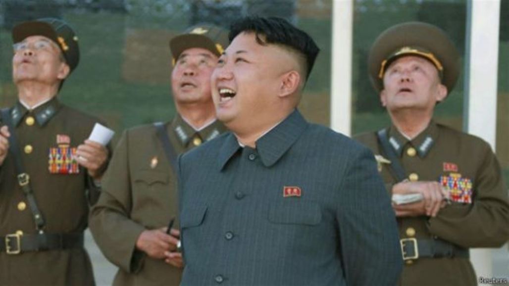 زعيم كوريا الشمالية يهدد الأمريكيين بشتيمة قاسية وينفجر ضاحكاً