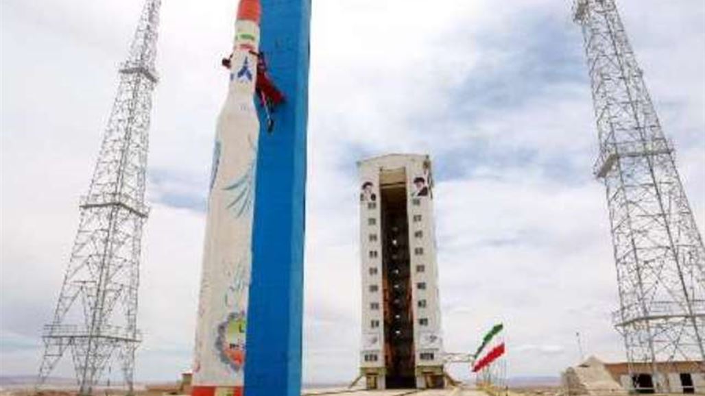 ايران تفتتح قاعدة فضائية بإطلاق صاروخ محلي الصنع